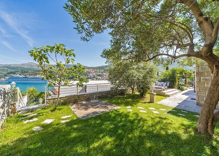 Villa Jolanda Apartments